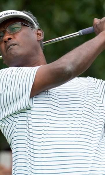 Matt Kuchar rallies; Martin Flores leads RBC Canadian Open